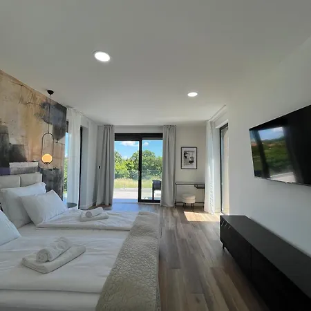 Villa Kiara
