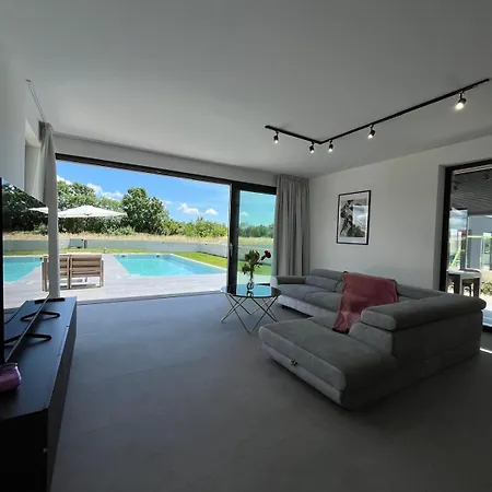 Villa Kiara *